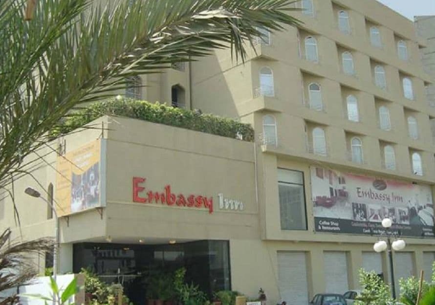 Embassy Inn, Karacsi Kültér fotó