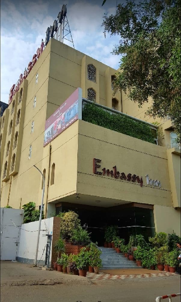 Embassy Inn, Karacsi Kültér fotó